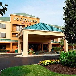 Hotel Courtyard Columbus Airport Exterior photo