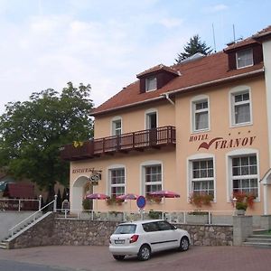 Hotel Vranov - Brünn Exterior photo