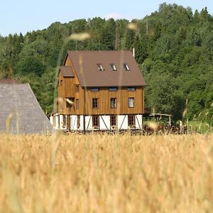 Gasthaus Klumpes Malunas Vosbutai Exterior photo