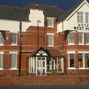 West Point Hotel Bed&Breakfast Colwyn Bay Exterior photo