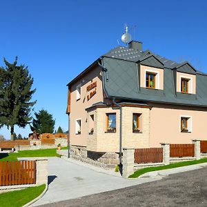 Hotel Pension H.Blatná Horní Blatná Exterior photo