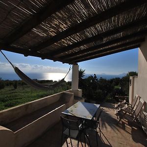 Villa Casa Particular Lipari Piano Conte Room photo