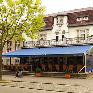 Hotel Restaurant Brasserie Kanne & Kruike Exterior photo