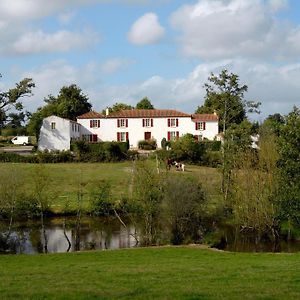 Hotel Le Logis De La Lande La Boissière-des-Landes Exterior photo