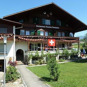 Hotel Restaurant Sunnmatt Aeschi Bei Spiez Exterior photo