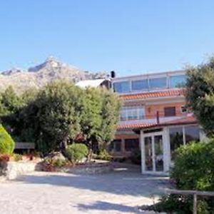 Hotel Pensione Campese Formia Exterior photo