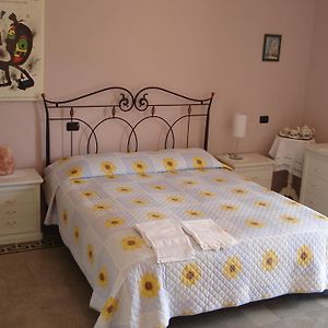 Bed and Breakfast Abruzzo Segreto Navelli Exterior photo