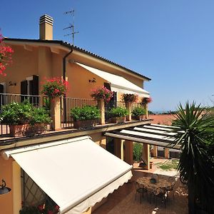 Bed and Breakfast Belsit Bed&Breakfast Porto San Giorgio Exterior photo