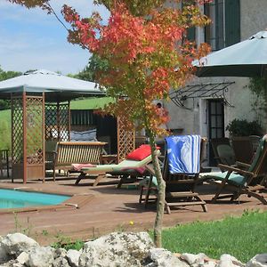 Bed and Breakfast Le Petit Lavoir Saint-Paul-Lizonne Exterior photo