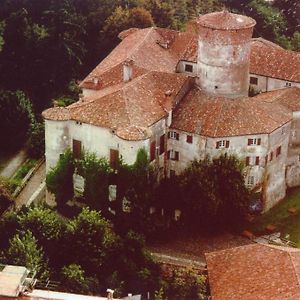 Gasthaus Castello Di Rocca Grimalda Exterior photo