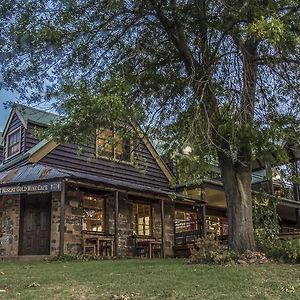 Gold Mine Guest House And Cafe Nundle Exterior photo