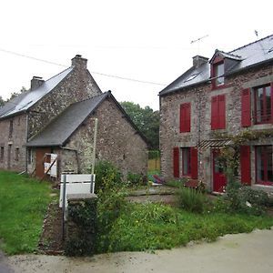 Bed and Breakfast Ar Litorienn Paimpont Exterior photo