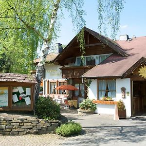 Hotel Landhaus Sonnenhof Adenau Exterior photo