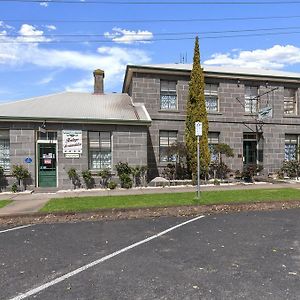 Bed and Breakfast Victoria House Portland Exterior photo