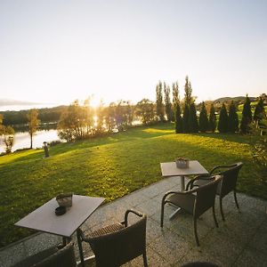 Šiker B&B Hotel Pernica Exterior photo