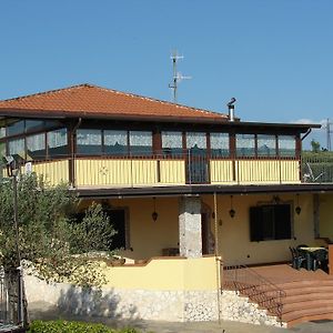 Gasthaus Azienda Agricola Carbone Cosimo Montecorvino Pugliano Exterior photo