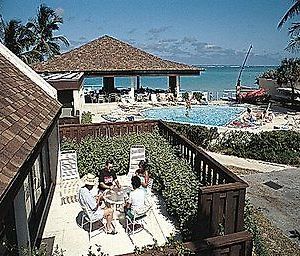 Hotel Westwind Club Nassau Exterior photo