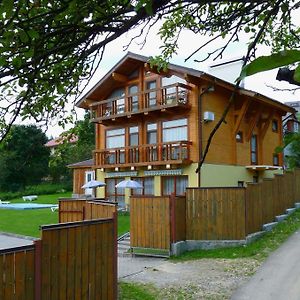 Hotel Chalet Mont Blanc Jaremtsche Exterior photo
