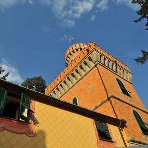 Gasthaus Residenza D'Epoca Locanda Del Cigno Nero Sant'Olcese Exterior photo