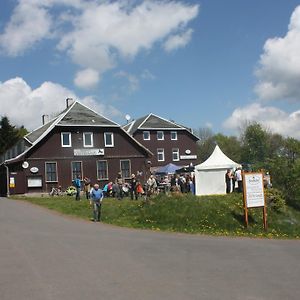 Berghotel Stutenhaus Schmiedefeld am Rennsteig Exterior photo