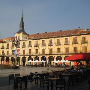 Ferienwohnung Apartamento Plaza Mayor León Exterior photo