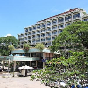 Yangon International Hotel Exterior photo