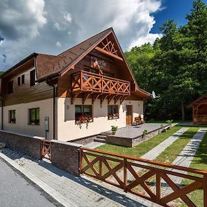 Hotel Penzion Hastrman Banská Bystrica Exterior photo