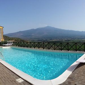 Gasthaus Agriturismo Valle Dell'Etna Roccella Valdemone Exterior photo