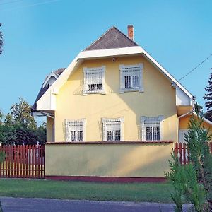 Holiday home in Balatonmariafürdo 19257 Balatonujlak Exterior photo