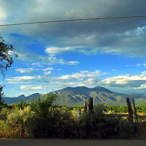 Hotel American Artists Gallery House Taos Exterior photo