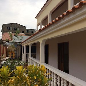 Hotel Residencial Aurelice Sao Tome Exterior photo