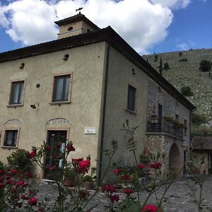 Villa La Fonte Padula Exterior photo