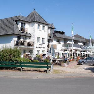 Hotel Seeblick Mühbrook Exterior photo