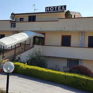 Hotel Vittoria Benevento Exterior photo