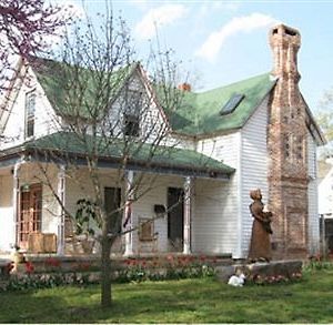 The Manor Bed And Breakfast Norman Exterior photo