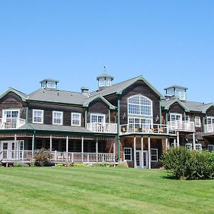 Hotel Ned'S Landing At Spry Point Little Pond Exterior photo