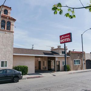 Mission Motel Lynwood Exterior photo