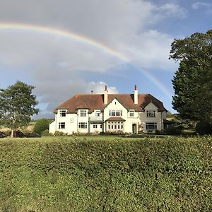 Bed and Breakfast Cedar House Minehead Exterior photo