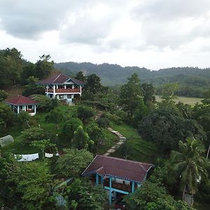 Bed and Breakfast Santa Claus Hilltop San Vicente  Exterior photo