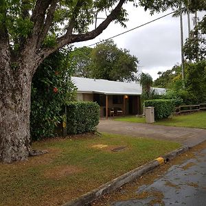 Villa Beerwah House Exterior photo