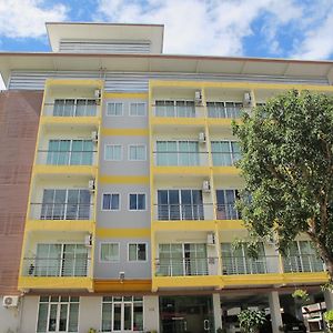 Bed and Breakfast The Dorm Chiangrai Chiang Rai Exterior photo