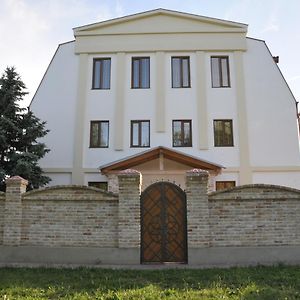 Hotel Dom Fedorovyh Sergejewka Exterior photo