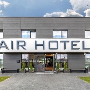 Air Hotel Karmėlava Exterior photo