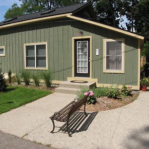 Ferienwohnung Hummingbird Saugatuck Exterior photo