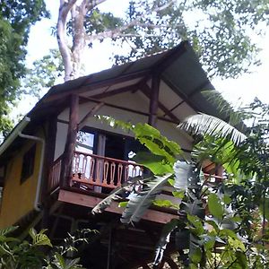 Hotel Chalet Tropical Bocas del Toro Exterior photo