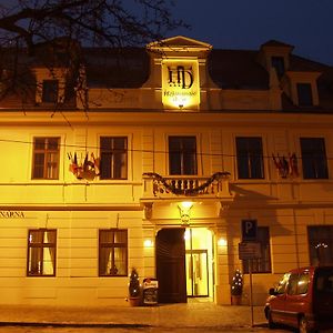 Hotel Hejtmansky Dvur Slaný Exterior photo