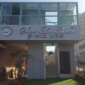 Sur La Mer Hotel Aschdod Exterior photo