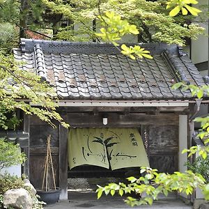 Hotel Jinpyokaku Yamanouchi  Exterior photo