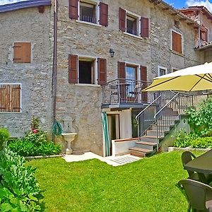 Villa Casa Del Borgo Pregasio Garden And View By Gardadomusmea Tremosine Exterior photo