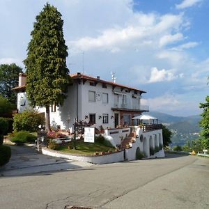 Hotel Panoramico Madonna Del Sasso Exterior photo